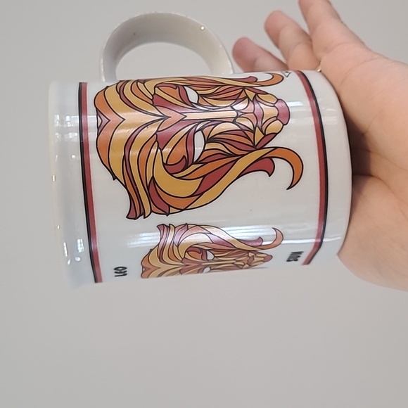 Vintage Leo Zodiac Mug - Picture 3 of 7